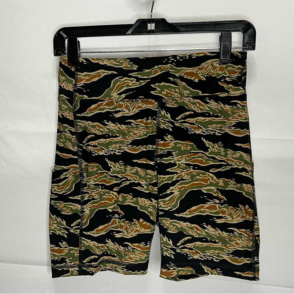 Virus compression shorts